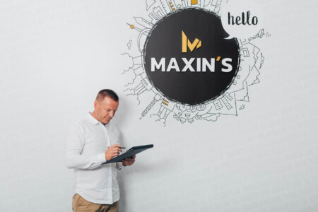 31 WEBSIZE Maxin039 s